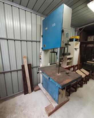 Sega a nastro verticale da falegnameria