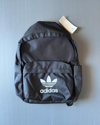 Zaino nuovo Adidas con carttellino