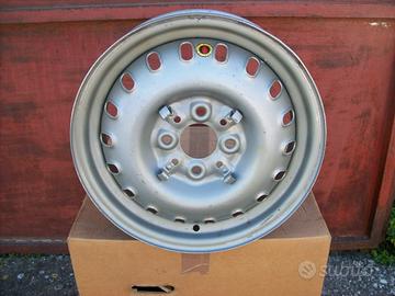 Cerchio Borrani fuoriserie 3,5x 14 Fiat 1100 103 T