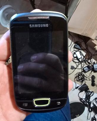 Samsung Galaxy Mini GT-S5570 cellulare
