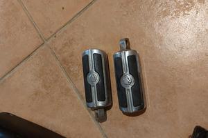 Pedane anteriori harley davidson