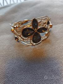 Bracciale semirigido