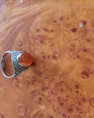 2 anelli in argento e piccolo ciondolo