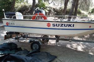 Motoscafo suzuki