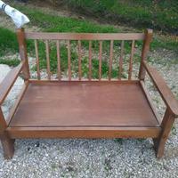 Divano in legno