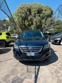 Volkswagen Tiguan 2.0 TDI DPF 4MOTION DSG Sport & 