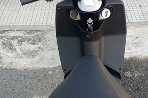 Piaggio zip elettrico