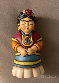 THUN FRIDA KAHLO MEDIA