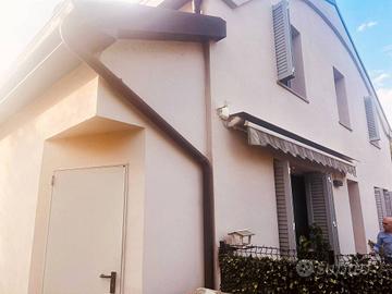 Casa indipendente di 110 m² con 4 locali a Budrio