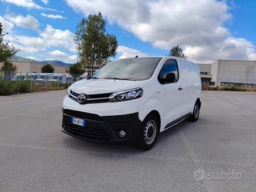 Toyota proace 1.6 diesel 95cv coibentato