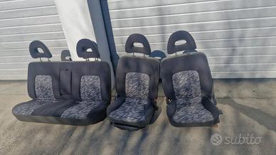 Tappezzeria Mitsubishi L200 2.5 D 3° del 2003