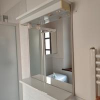 Pensile bagno con specchio 