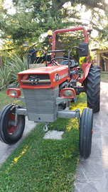 Trattore MF Massey Ferguson 130 da 35cv