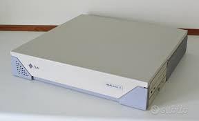 SUN Microsystems Ultra 5 workstation