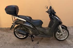 Geopolis 300i nero 2014