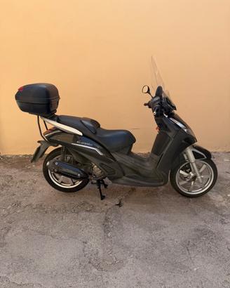 Geopolis 300i nero 2014