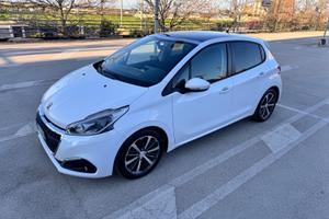PEUGEOT 208 1.4 eHDi 68cv Active Full Optional