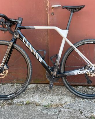 Canyon Inflite CF SL 7 2023 tg M