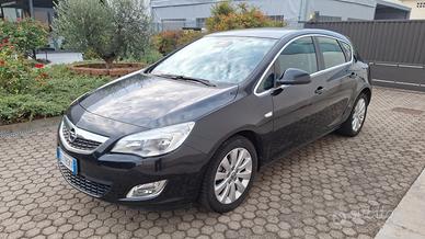 Opel Astra 1.7 CDTI 110CV EcoFLEX S&S 5 porte Cosm