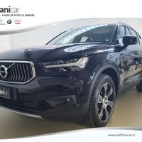 VOLVO XC40 (2017-->) - XC40 D3 AWD Geartronic Insc