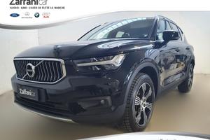 VOLVO XC40 (2017-->) - XC40 D3 AWD Geartronic Insc