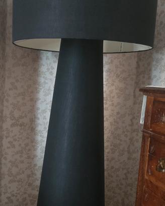 lampada da terra nera
