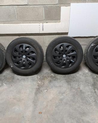 4 pneumatici invernali Hyunday i20