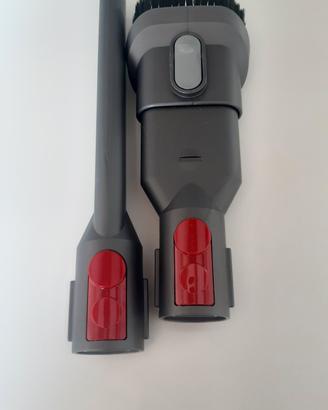dyson v8 accessori
