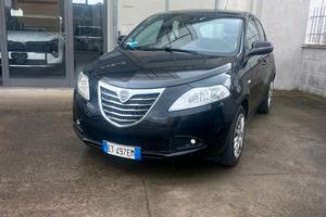 Lancia Ypsilon 1.2 69 CV 5 porte Elefantino