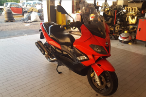 Gilera nexus 500 anno 2010 euro 3 motore 15000 km