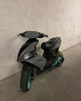Aprilia sr 50 r LEGGERE BENE