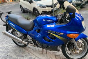 Moto Suzuki GSX600 F