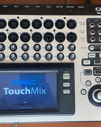 Mixer digitale QSC Touchmix 16