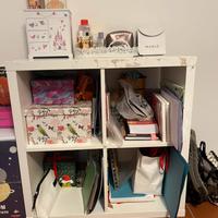 Libreria quattro scomparti