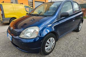 Toyota yaris benzina 68cv 