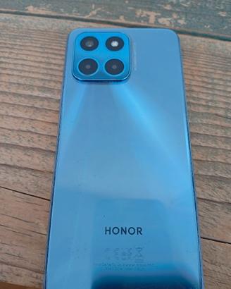 Honorx8