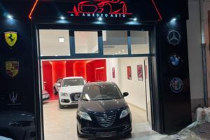 Lancia Ypsilon 1.2 69 CV 5 porte Platinum