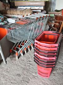 carrelli in acciaio