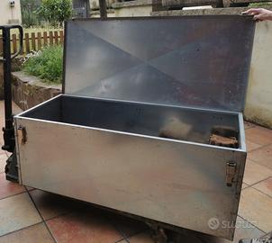 Cassettone in lamiera