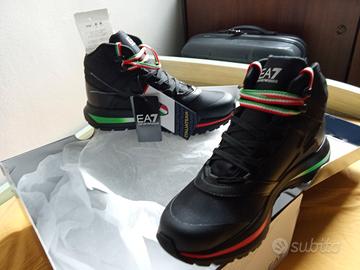 scarponcini Giorgio Armani team Milano cortina 