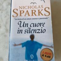 UN CUORE IN SILENZIO romanzo di Nicholas Sparks 