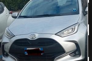 Toyota yaris 100 benzina