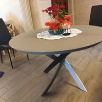 Tavolo e sedie Bontempo