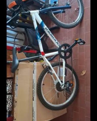 Bicicletta Rockrider ST120 bianca bambino 6-9 anni