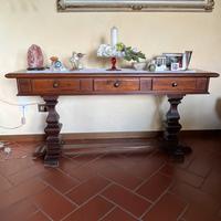 Consolle in legno massello stile classico