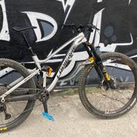 La Pierre Spicy 7.9 TG.M Ohlins