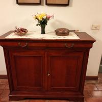 Credenza classica
