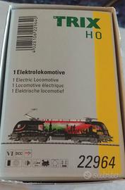 Locomotore elettrico trix h0 22964 dcc mfx