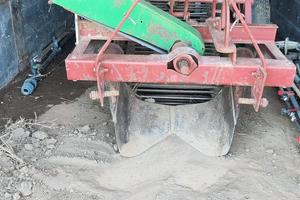 Scava raccogli patate