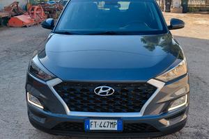 hyundai tucson 1600cc